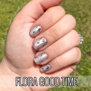 Color Street nail polish strips